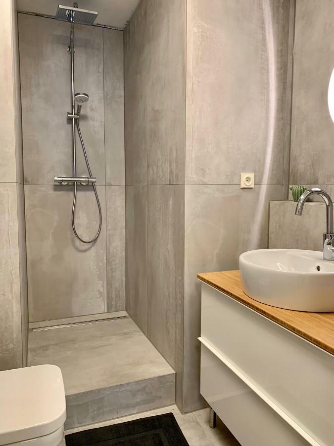 Apartment Wohnen In Ehemaligen Kloster *